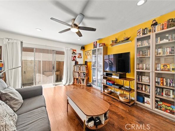 1260 E 4th Street 6, Long Beach CA 90802