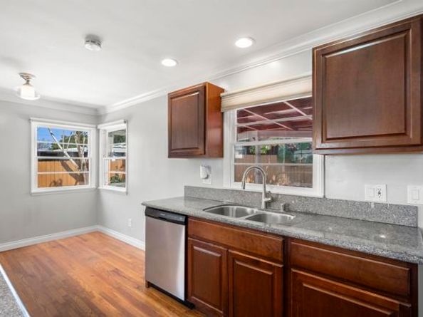 3825 Grandview Pl, Bonita CA 91902