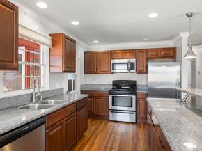 3825 Grandview Pl, Bonita CA 91902