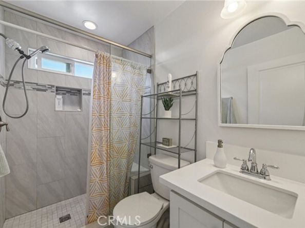 745 W Oliver St, San Pedro (los Angeles) CA 90731
