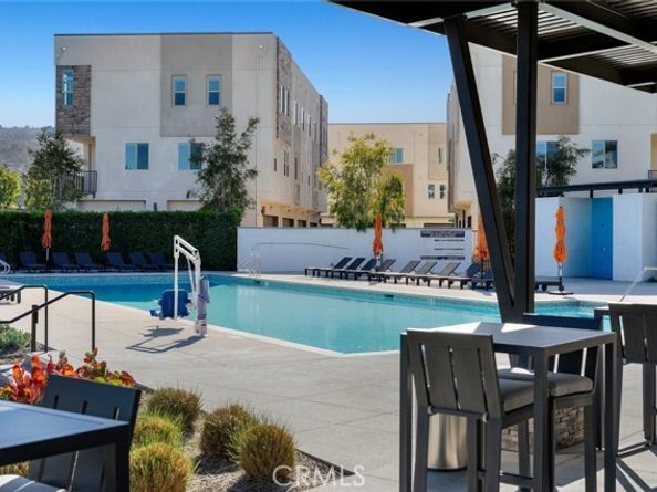 1457 W Longview Lane, San Pedro (los Angeles) CA 90732