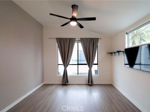 10700 W Octave, North Hollywood (los Angeles) CA 91601