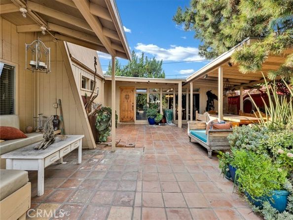 6033 Fulcher, North Hollywood (los Angeles) CA 91606