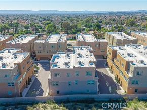 12800 N Watt Lane D, Sylmar (los Angeles) CA 91342