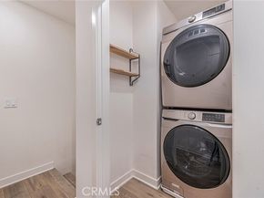 12800 N Watt Lane D, Sylmar (los Angeles) CA 91342