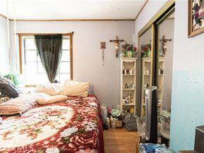 11044 Borden Avenue, Pacoima (los Angeles) CA 91331