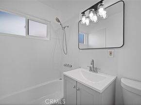 7848 Chastain Avenue, Reseda (los Angeles) CA 91335