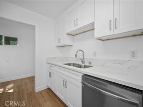 7848 Chastain Avenue, Reseda (los Angeles) CA 91335