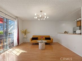 20930 Parthenia, Canoga Park (los Angeles) CA 91304