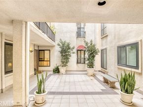 5216 Yarmouth 107, Encino (los Angeles) CA 91316