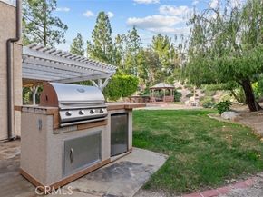 11101 Eton Avenue, Chatsworth (los Angeles) CA 91311