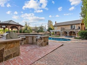 11101 Eton Avenue, Chatsworth (los Angeles) CA 91311