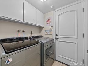 11101 Eton Avenue, Chatsworth (los Angeles) CA 91311