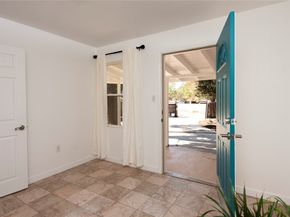 10416 Clybourn Avenue, Burbank CA 91040