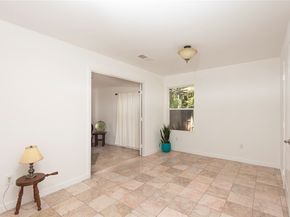 10416 Clybourn Avenue, Burbank CA 91040