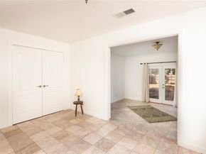 10416 Clybourn Avenue, Burbank CA 91040