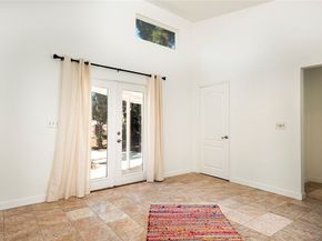 10416 Clybourn Avenue, Burbank CA 91040