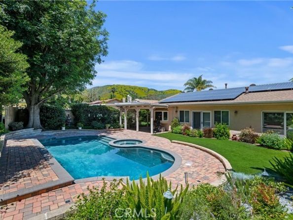 17330 Cagney Street, Granada Hills (los Angeles) CA 91344