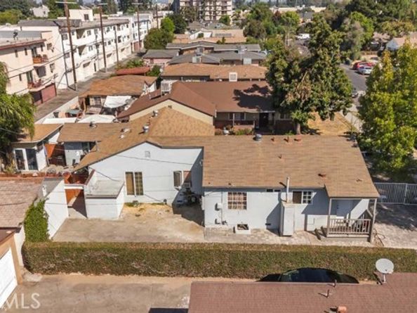 8843 Tilden, Panorama City (los Angeles) CA 91402