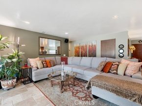 23807 Hartland Street, West Hills (los Angeles) CA 91307