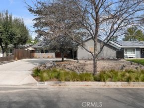 23807 Hartland Street, West Hills (los Angeles) CA 91307