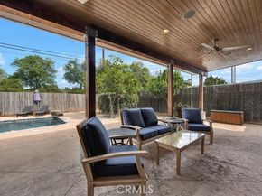 23807 Hartland Street, West Hills (los Angeles) CA 91307