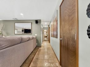 23807 Hartland Street, West Hills (los Angeles) CA 91307