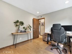 23807 Hartland Street, West Hills (los Angeles) CA 91307