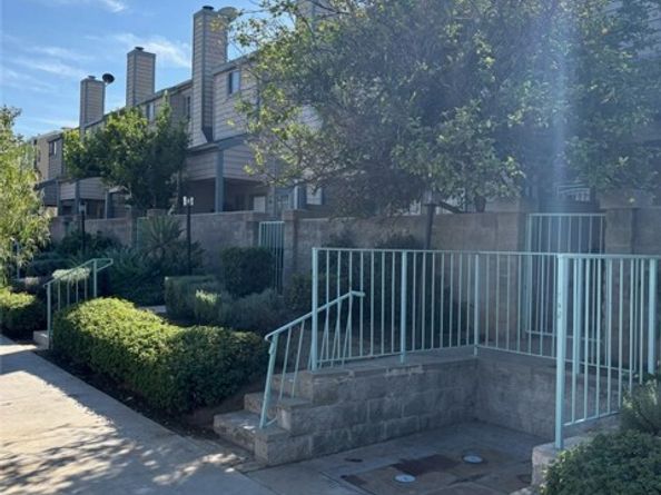 13550 Foothill Boulevard 27, Sylmar (los Angeles) CA 91342