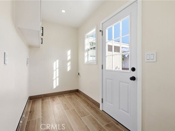 9233 Swinton Avenue, North Hills (los Angeles) CA 91343