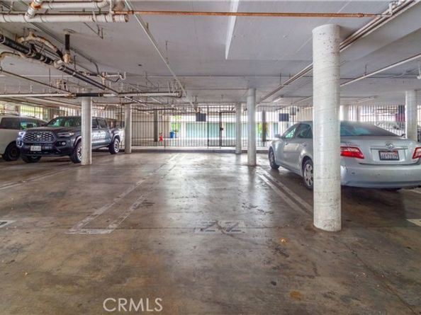 9047 Langdon Avenue 22, North Hills (los Angeles) CA 91343