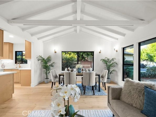 5833 Allott Avenue, Los Angeles CA 91401