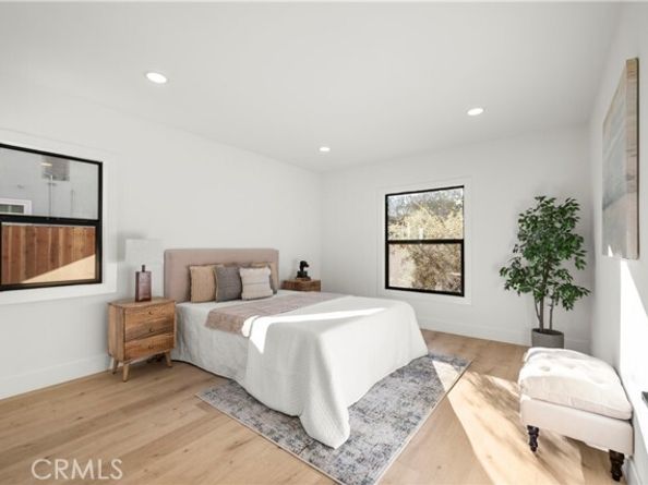 5833 Allott Avenue, Los Angeles CA 91401