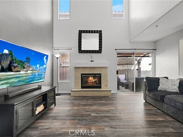 9400 Noble Avenue, North Hills (los Angeles) CA 91343