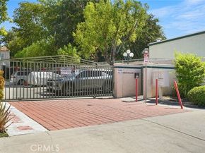 9400 Noble Avenue, North Hills (los Angeles) CA 91343