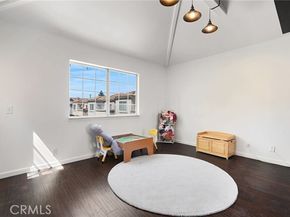 9400 Noble Avenue, North Hills (los Angeles) CA 91343