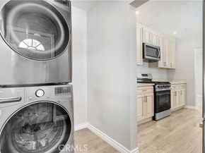 7454 Gaviota Avenue, Van Nuys (los Angeles) CA 91406