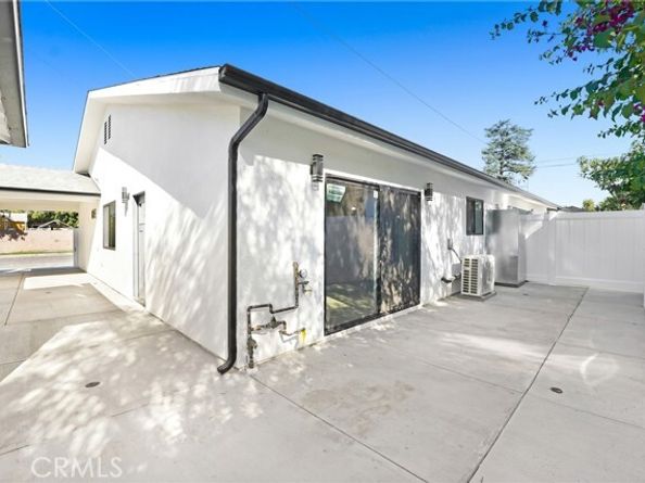 7454 Gaviota Avenue, Van Nuys (los Angeles) CA 91406