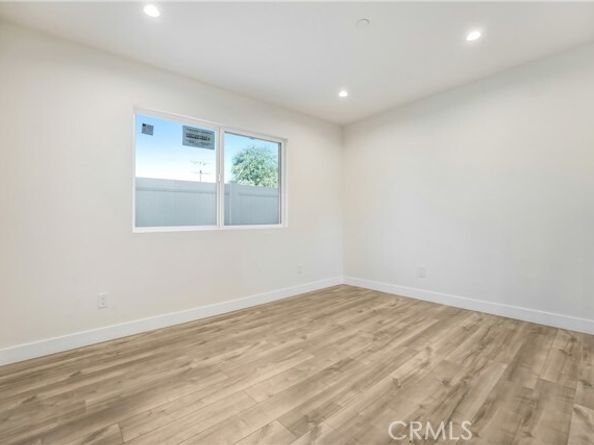 7454 Gaviota Avenue, Van Nuys (los Angeles) CA 91406