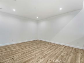 7454 Gaviota Avenue, Van Nuys (los Angeles) CA 91406