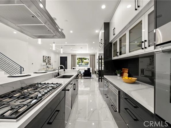 4252 Shadyglade, Studio City (los Angeles) CA 91604