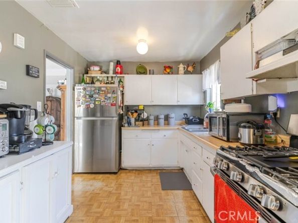 16500 Mckeever Street, Granada Hills (los Angeles) CA 91344