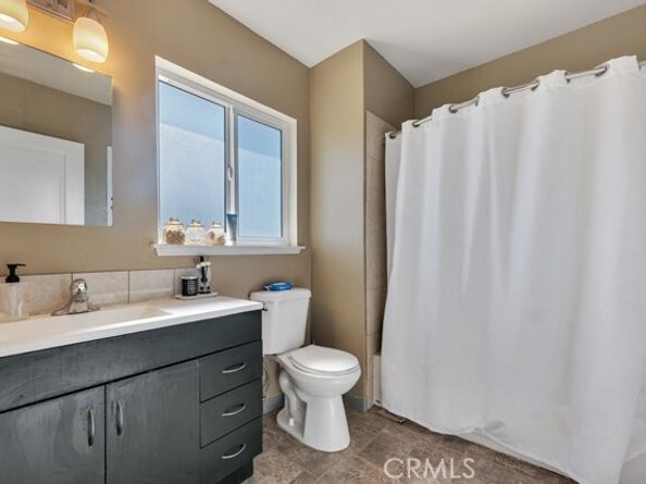 11347 Kelowna Street, Lakeview Terrace (los Angeles) CA 91342