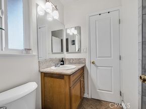 11347 Kelowna Street, Lakeview Terrace (los Angeles) CA 91342