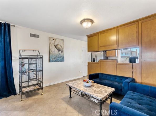 11347 Kelowna Street, Lakeview Terrace (los Angeles) CA 91342