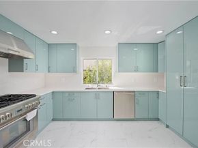 5333 Zelzah Avenue 102, Encino (los Angeles) CA 91316