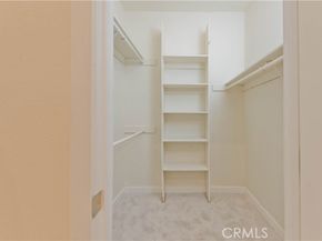 5333 Zelzah Avenue 102, Encino (los Angeles) CA 91316