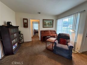 7044 Bertrand, Reseda (los Angeles) CA 91335