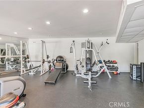 2385 Roscomare Road F10, Los Angeles CA 90077