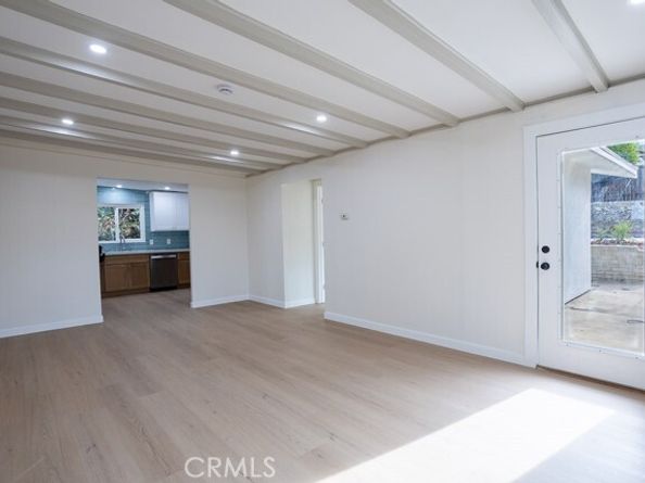 10208 Marcus Avenue, Tujunga (los Angeles) CA 91042